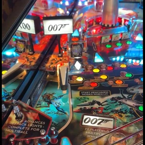 James Bond 007 Illuminated Interactive Multiplier Sign